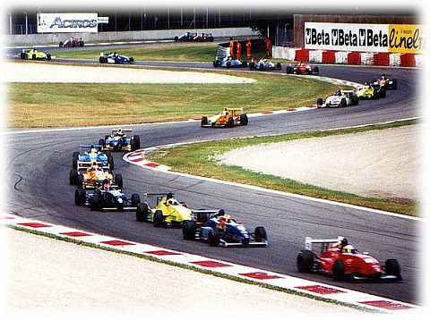 Interserie F3 und Renault Rennen fahren