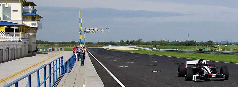 Formel 1  und 3000 selber Fahren Pannoniaring u Red Bull Ring in Oesterreich