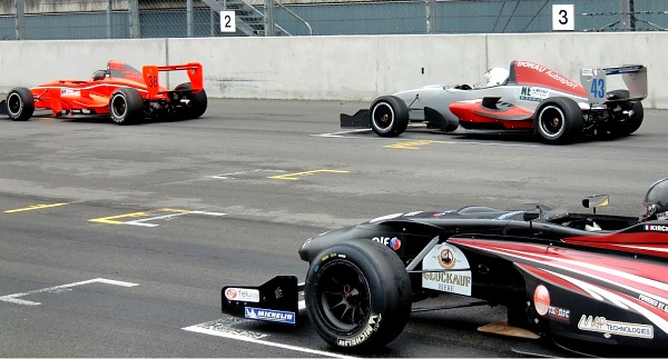 Startreihe 3 im Formel Renault 2.0