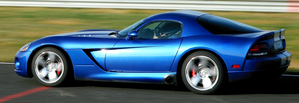 Dodge Viper Sportwagen Vermietung Austria